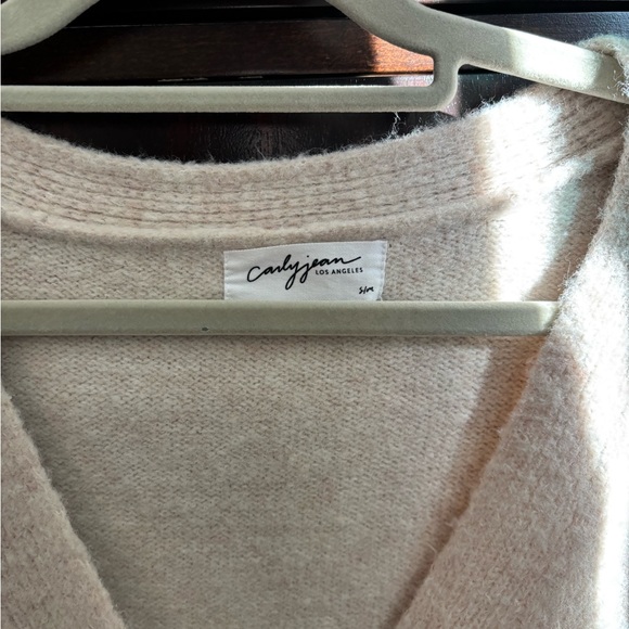 Cozy Beige Button-Up Women Sweater - Picture 3 of 4